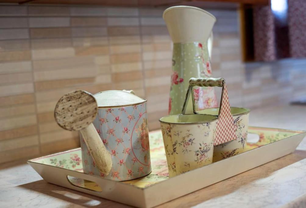 Ellie's Vintage House